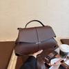 Large Capacity Women's Small Square Bag New Niche Design for Work and Commuting, High-end Single Shoulder Crossbody Bag