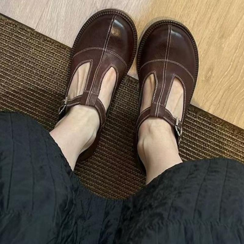 Fashion Luxury Retro Women Flats 2025 Casual Round Toe Buckle T-strap Women Loafers New British Style Soft Walking Women Flat Shoes