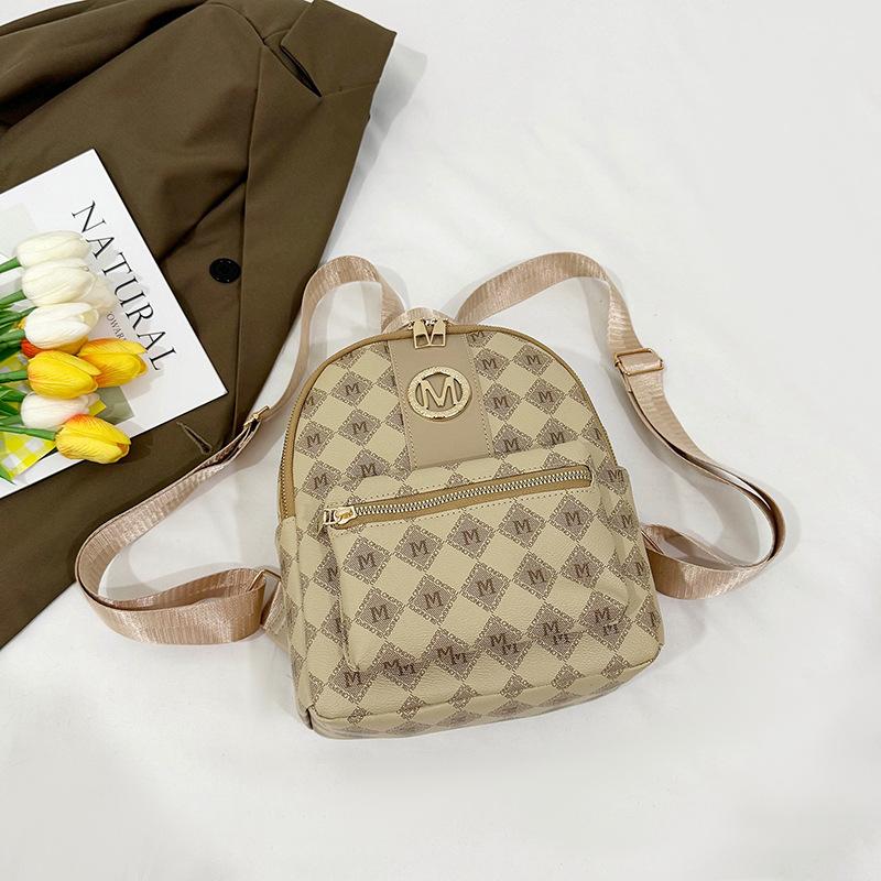 Premium Travel Backpack Women's New Alphabet Bag Fashion Going Out Large Capacity Women's Mommy Backpack