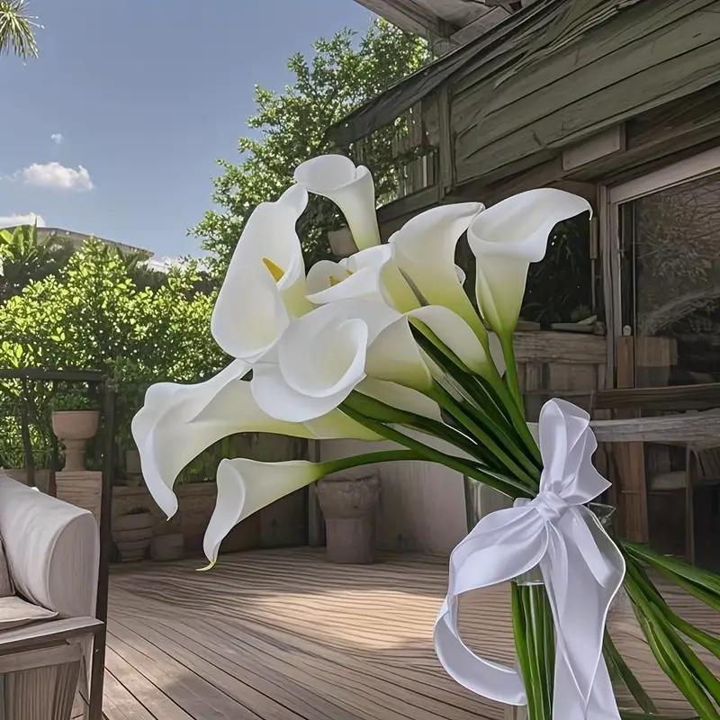 5 Stück Weißer Künstlicher Blumenstrauß Calla Lilie Kunstblumen für Heimzimmerdeko Hochzeit Brautdekoration Vasenornament