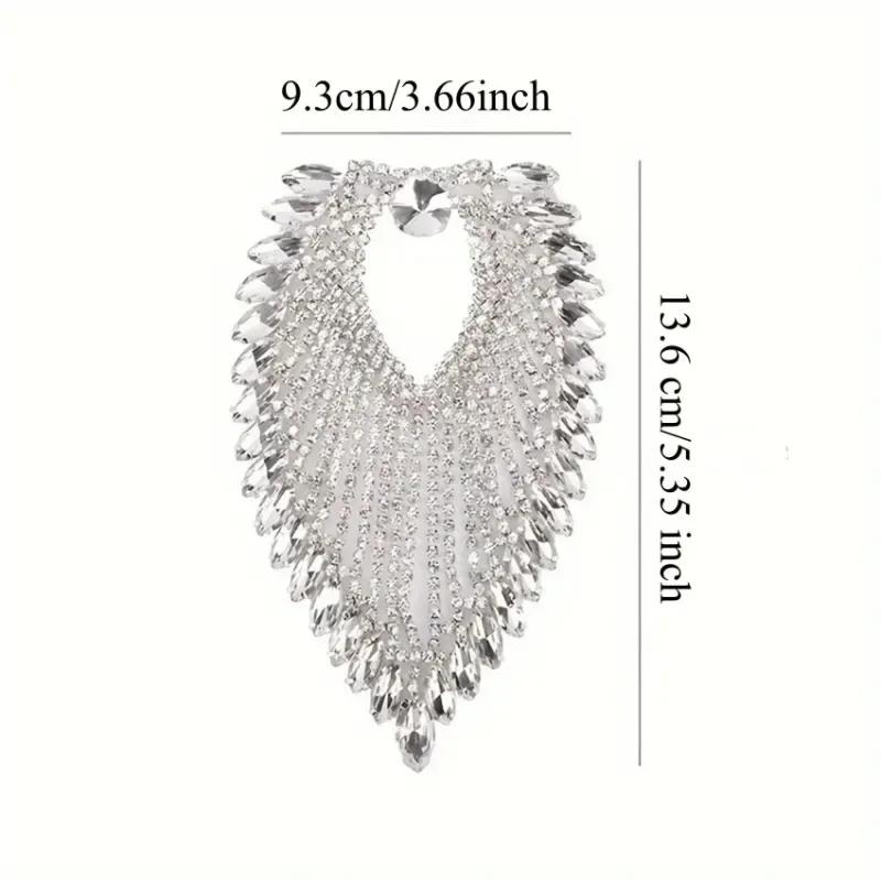 Costume Jewelry and Accessories V-Neckline Evening Dress Rhinestone Shoulder Badge and Other Accessories