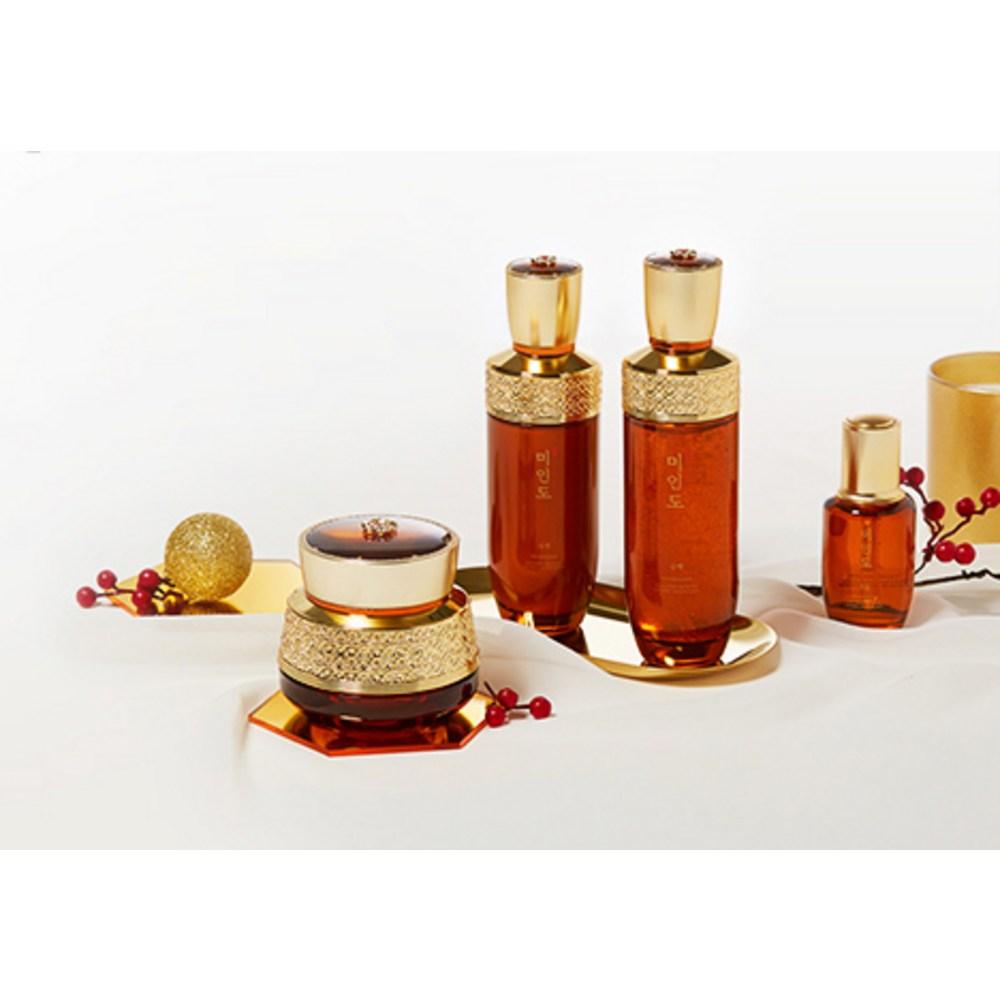 The Face Shop Yehwadam Myeonghan Beauty Meisterwerk Creme Spezialset