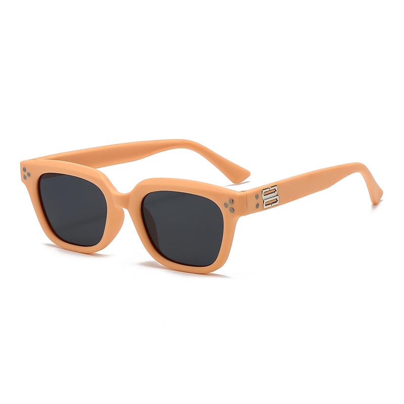 

Retro Children s Polarized Sunglasses: Trendy, Large-Frame, Silicone Style with UV Protection