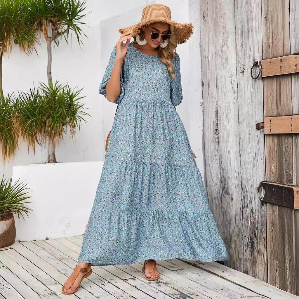 Retro Floral Short Sleeve Plus Size Round Neck Dress for Women