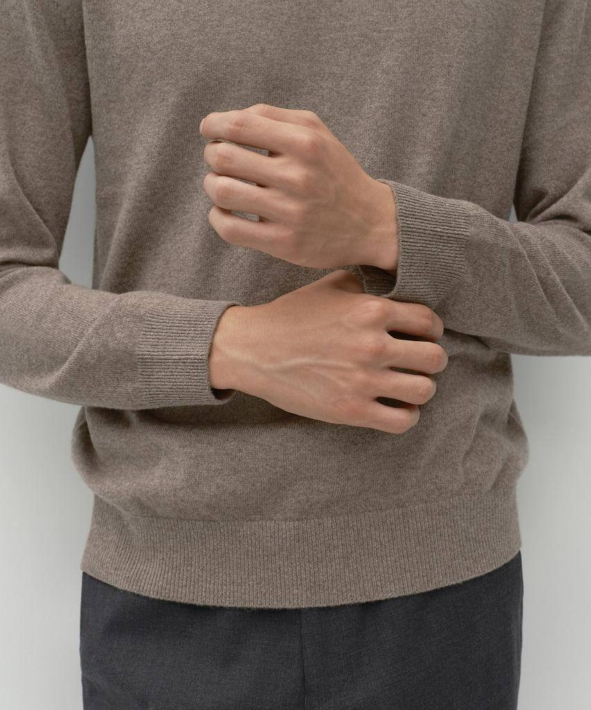 MUSINSA STANDARD [Plus] 100% Cashmere Crew Neck Knit [Taupe]
