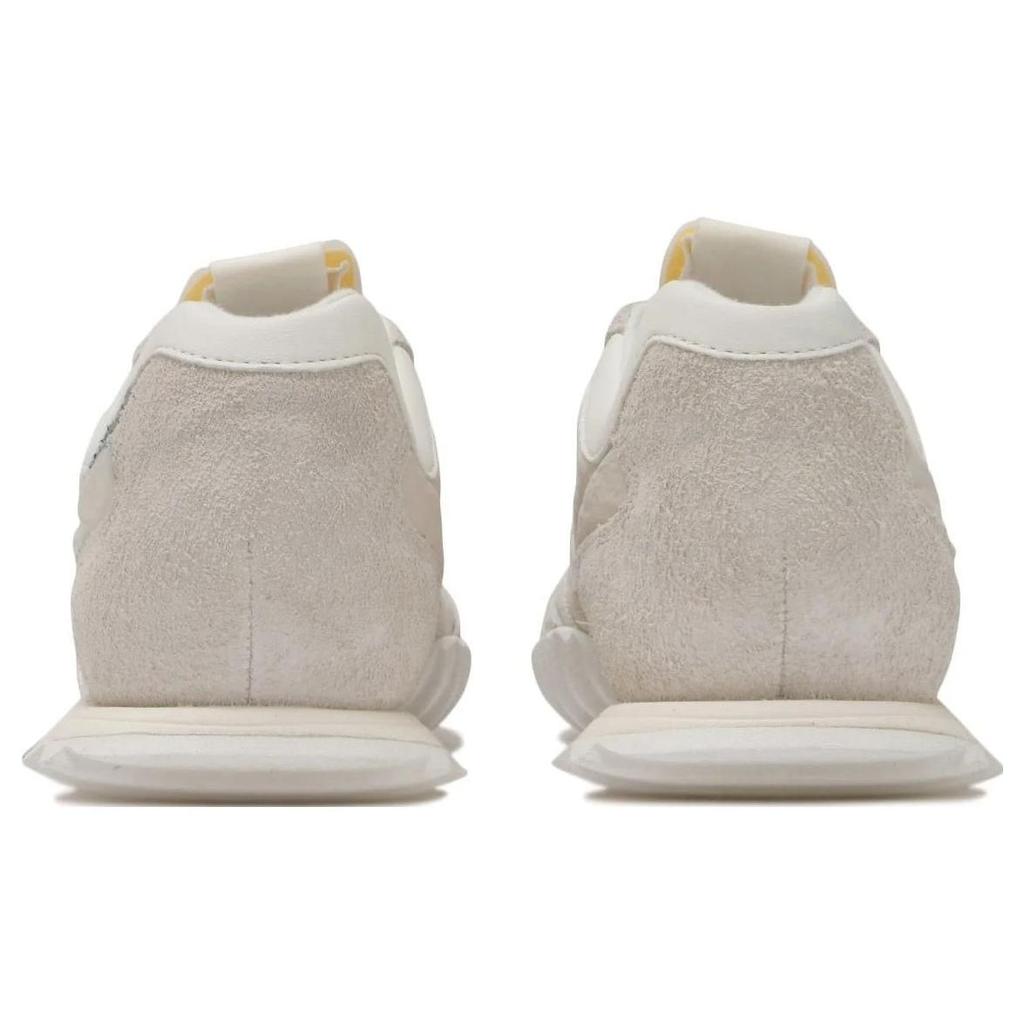 New Balance RC30 Timberwolf Moonbeam Unisex Sneakers Cream Sea-Salt URC30ET