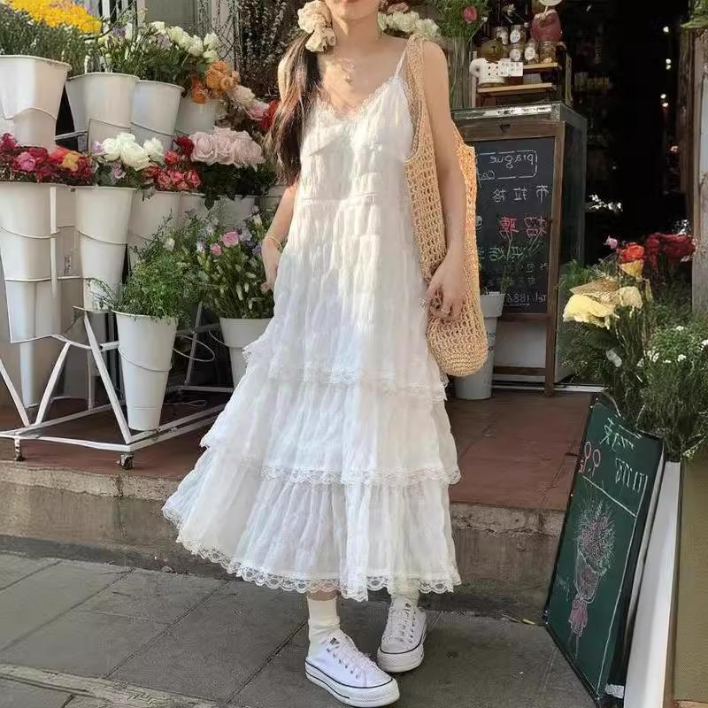 Sweet Age-reducing White French Suspender Dress Women's Spring Vacation Style Small Loose Cake Long Skirt
