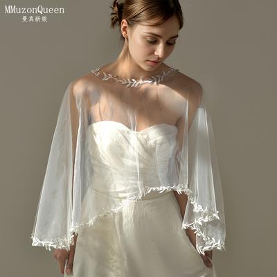 Pelerină Umeri din Tulle Transparent cu Broderie Frunze Albe, Plasă cu Dantelă Florală Decolteu Bateau Wrap pentru Umeri Acoperire pentru Rochie de Mireasă Satinată Fără Bretele Sedință Foto