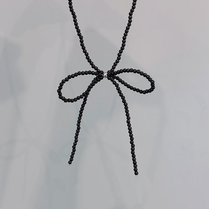 New Sweet Elegant Pearl Bow Necklace for Women Long Tassel Pendant Necklace for Women Black White Pearl Simple Jewelry Gift