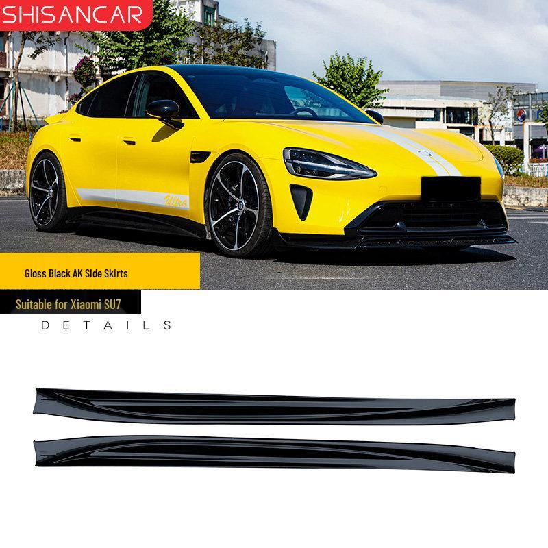 Xiaomi SU7 Car Body Kit: Front Lip, Splitter, Side Skirts, Rear Wing, Carbon Fiber Exterior.