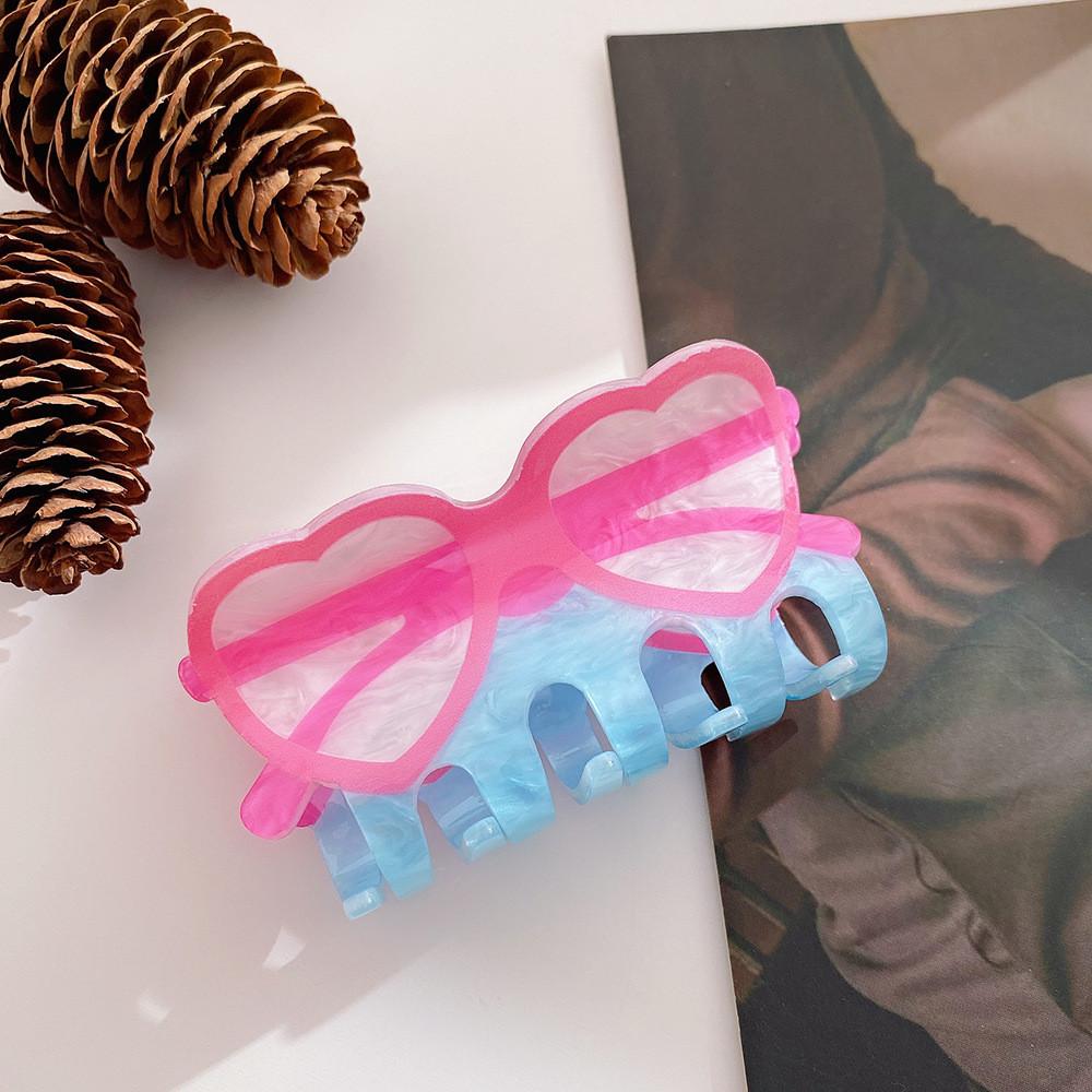 

Delightful Acrylic Hair Claw Clips Featuring Cute Arctic Bear And Rainbow Bunny Themes Glasses