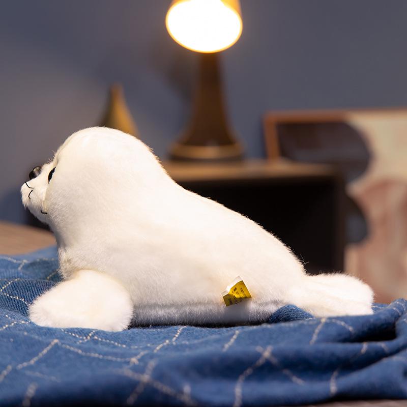 Internet Celebrity Seal Plush Keychain: Cute Aquarium Seal Doll, Sleeping Hug Pillow, Ornament, Birthday Gift