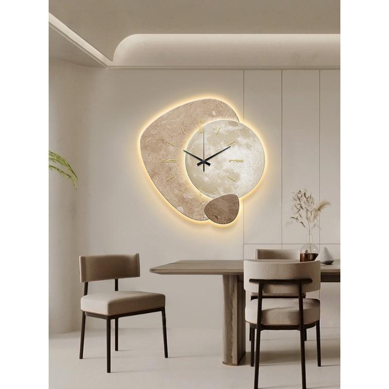 Italian Luxury Decorative Wall Clock Lamp for Living Room & Restaurant, Battery Operated.