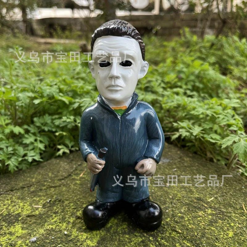 Horror Movie Garden Gnome Nightmare Killer Clown Doll Ornament Resin Crafts