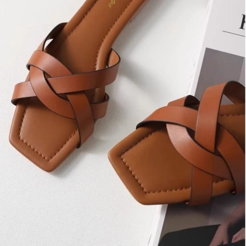 Fashion Summer Designer Woman Flat New Slippers Woven with Comfortable Women's Shoes Casual Bottom Slippers Women 2025 New Women Shoes