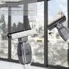 Elektrischer Glasfensterreinigungsroboter für den Winter mit Wasseraufnahme, Schwellenwassersteuerung und Nebelverhinderung