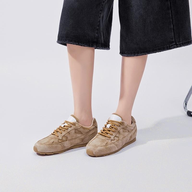 Women Sneakers Shoes  Genuine Leather Flat Women Moral Training Shoes Large Size Retro Casual Female Shoes