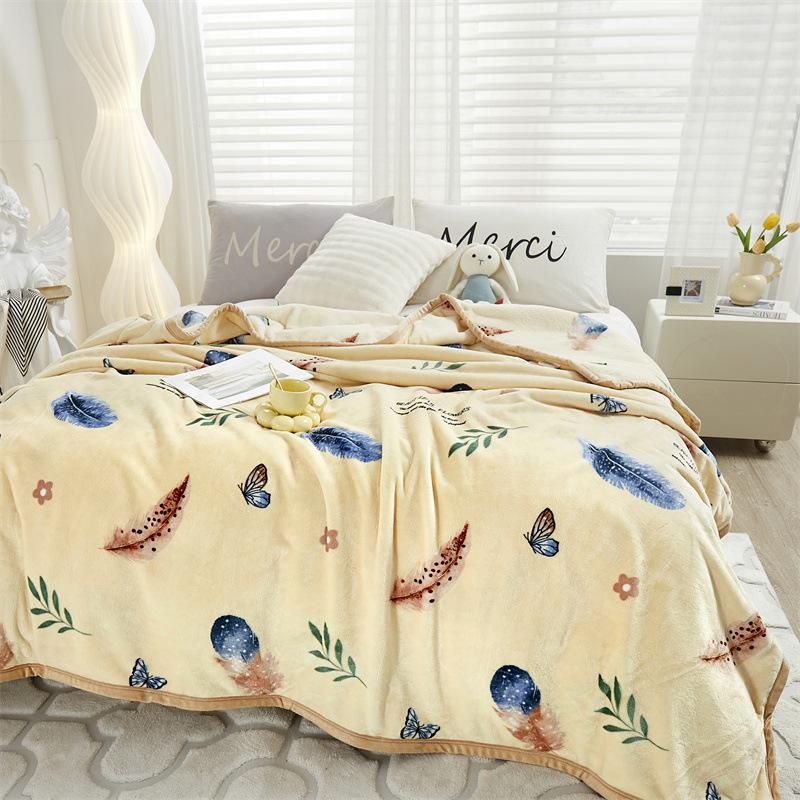 Thicken and Warm Plush Blanket Napping Flannel Blankets Active Printing and Dyeing Thin Quilt Floral Style Warm Bedspreads Large Size Bedclothes