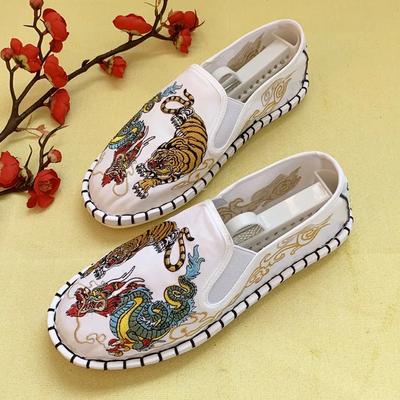 Fashion 2025Shoes for Women Sneakers Men Ethnic Style Embroidery Chinese Style Streetwear Fashion Casual Vintage Old Beijing Shoes