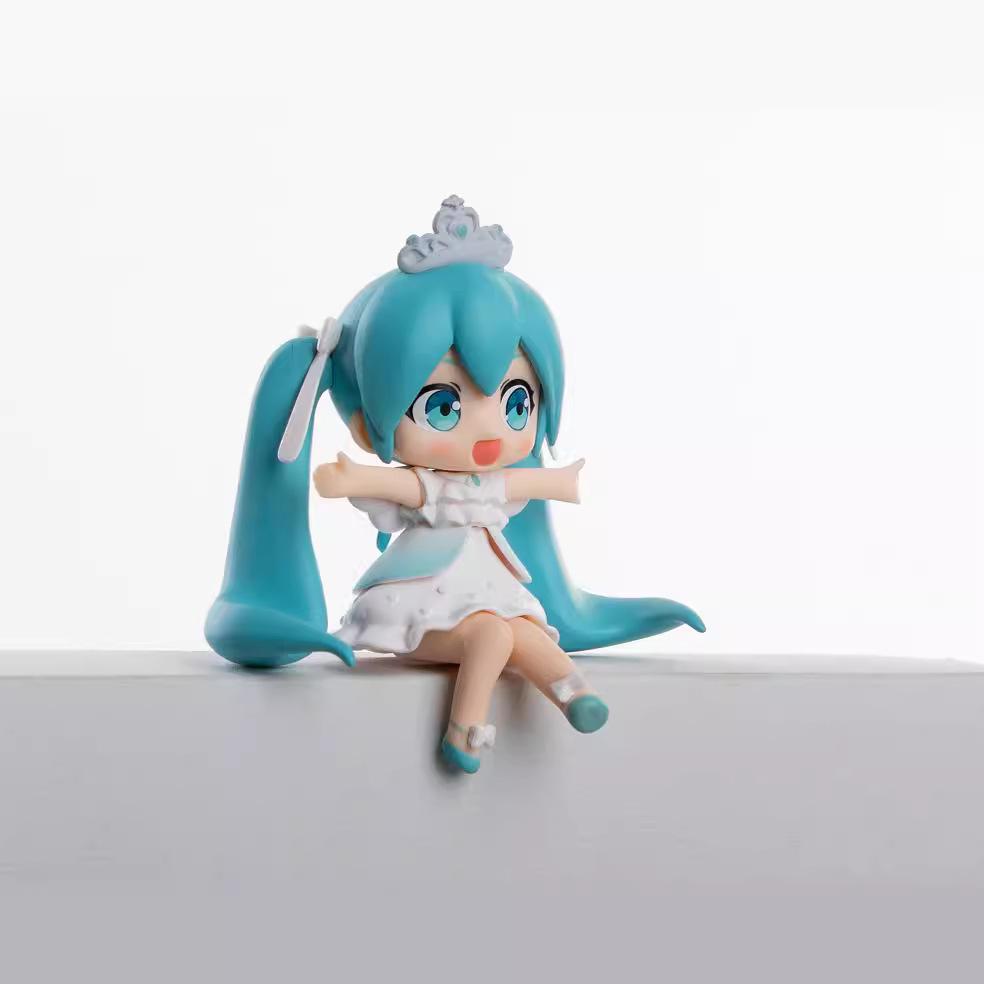 Hatsune Angel Mini Princess Figure