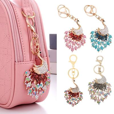 Luxury Peacock Shape Car Keychain Colorful Rhinestones Inlaid Keyring Bag Souvenir Charm Fashion Accessories