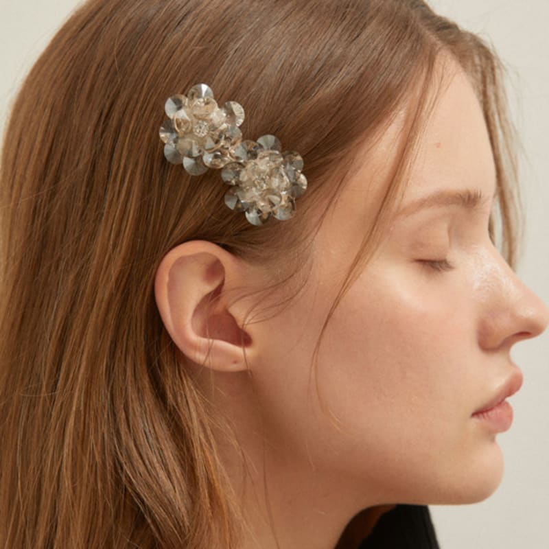 Favorite Noun Crystal Flower Hairpin