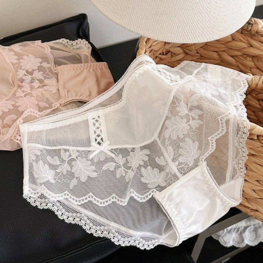 Ladies Summer New Style Sexy Pure Desire Lace Low Waist Triangle Briefs