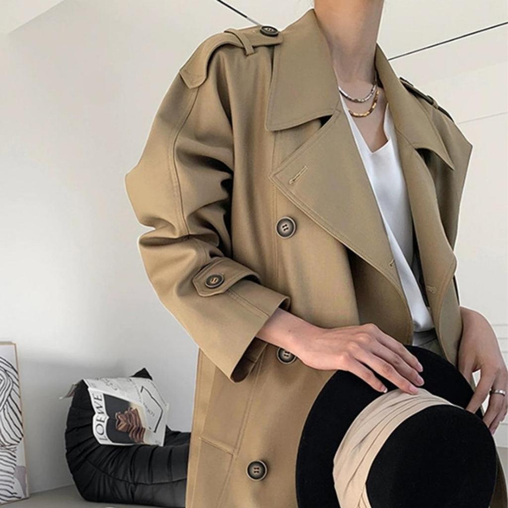 2025 Damen Khaki Midilanger Trenchcoat: Britischer Stil, Taillenformend, Lässige Eleganz.