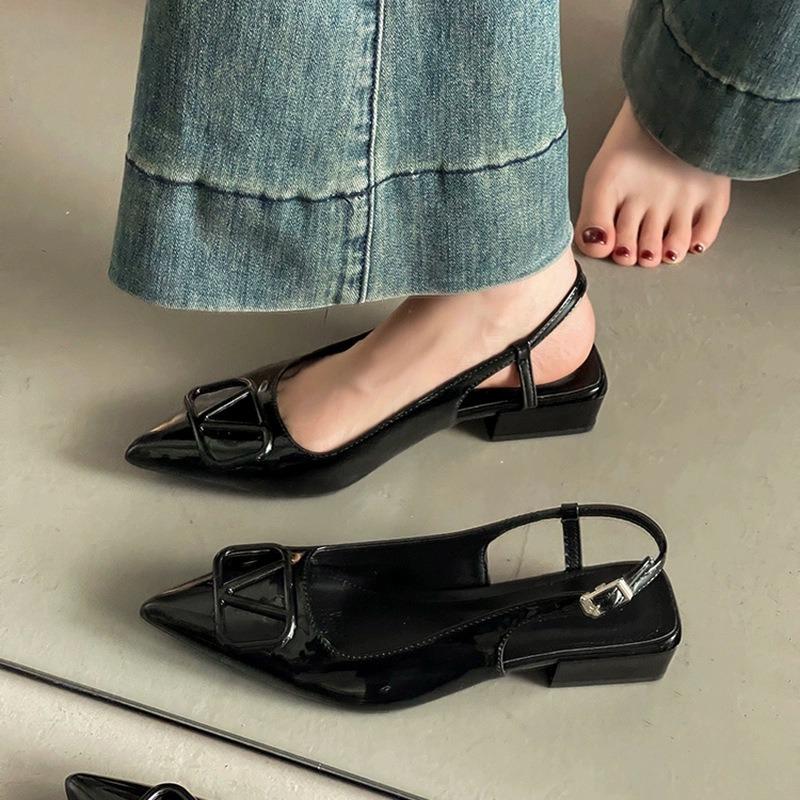 New Pointed-toe Sandals Flip-top Sandals Single Shoes and Half Slippers