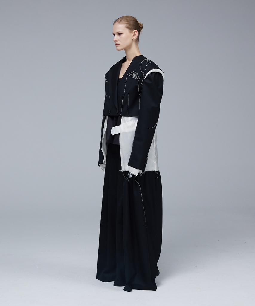 Meuameu Signature Unbalance Pin Tuck Logo Band Flare Slacks