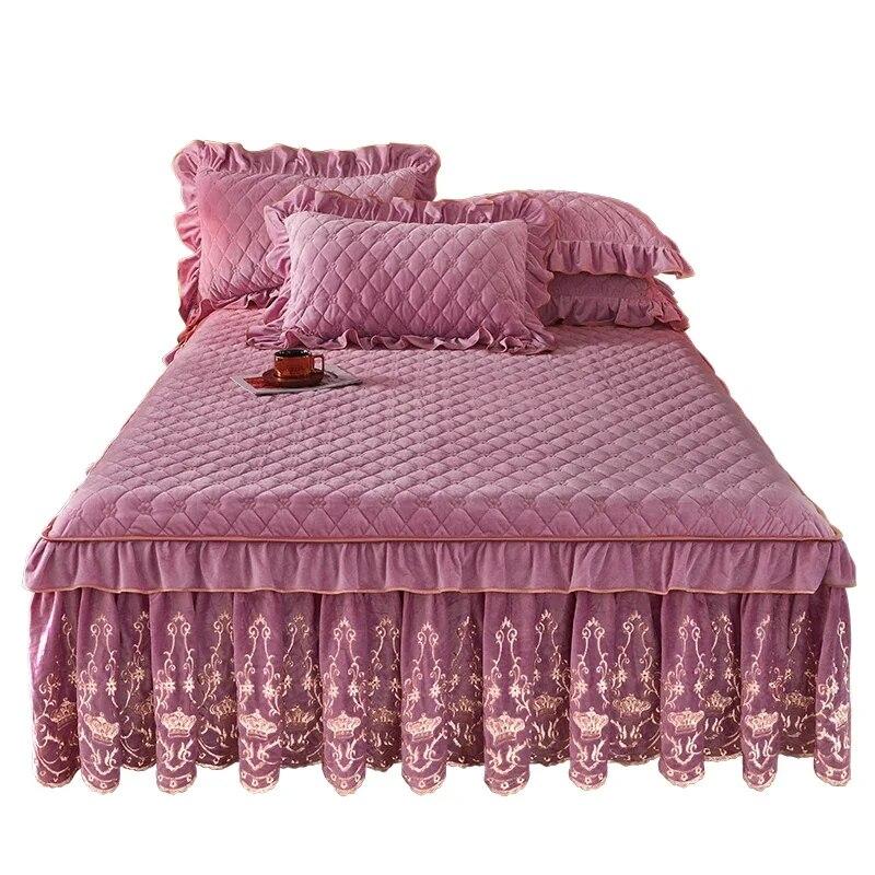 Colcha de cama de veludo europeia king size queen conjunto de luxo bordado saia de cama macia com 2 fronhas dropshipping