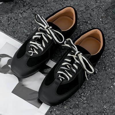 Zapatillas de Cuero Alemán de Moda para Mujer 2025 Nuevas Zapatillas Casuales Cómodas Zapatos de Tabla de Piel de Ciervo con Cordones Zapatillas Planas Zapatos de Mujer