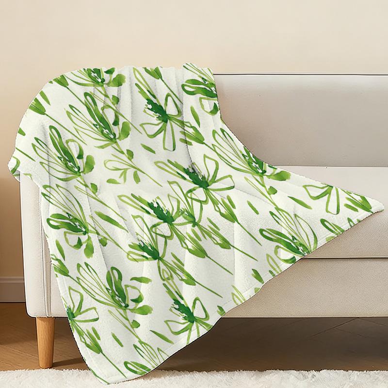 Flannel Blanket – Soft Hemmed Throw, Floral Design, Skin-Friendly Sofa Cover, Ideal for Halloween & Christmas, Warm Home Decor To Add Cozy Vibes