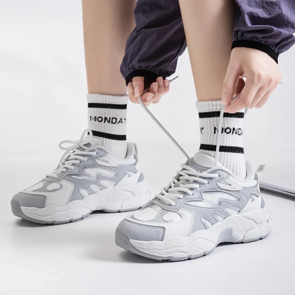 Latest Spring/Autumn Women's Lace up Color blocked Fashion Versatile Casual Shoes Thick soled Wear resistant Sports Shoes