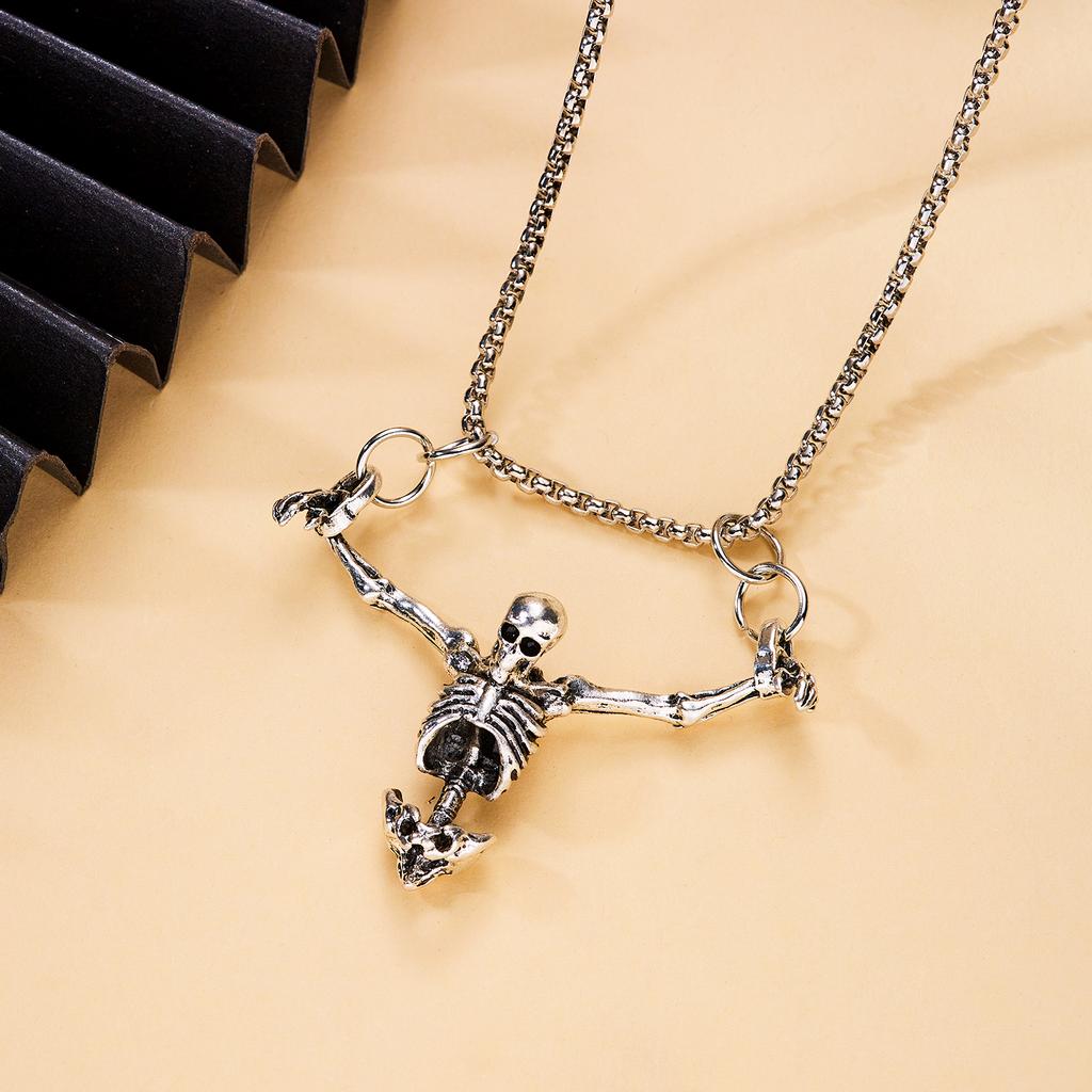 Vintage Metal Skull Pendant Necklace for Women Men Creative Horror Skeleton Punk Gothic Cross Choker Hip Hop Halloween Jewelry