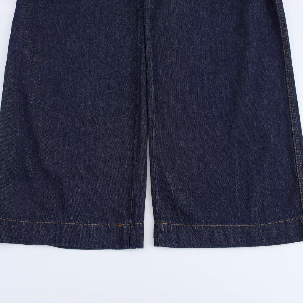 Women's Denim Set: Spring 2025 Short Turn-Down Collar Top & Mid-Waist Straight-Leg Jeans.