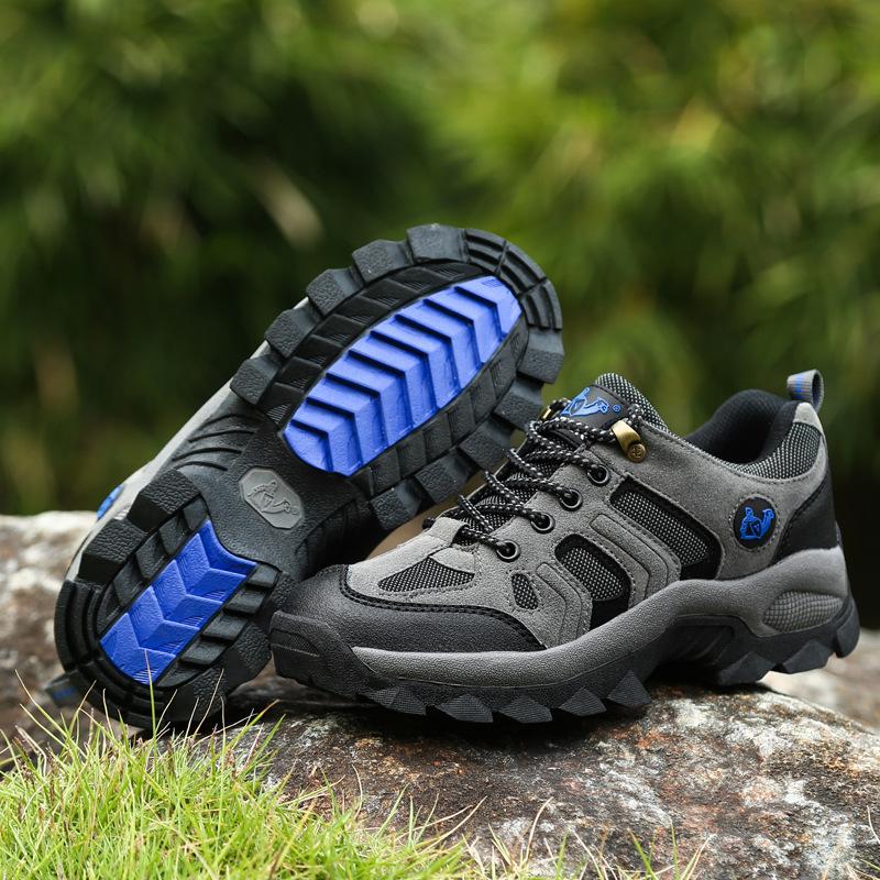 Spring and autumn sports shoes hiking shoes leather surface waterproof and non-slip velvet warm shoes outdoor travel shoes