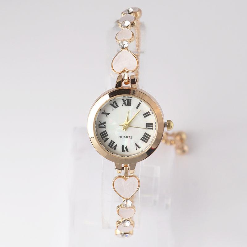 Classic Exquisite Shell Small Dial Watches Love Heart Bracelet Watch Fashion Rhinestone Ladies Wristwatch Clock Gift Reloj Mujer
