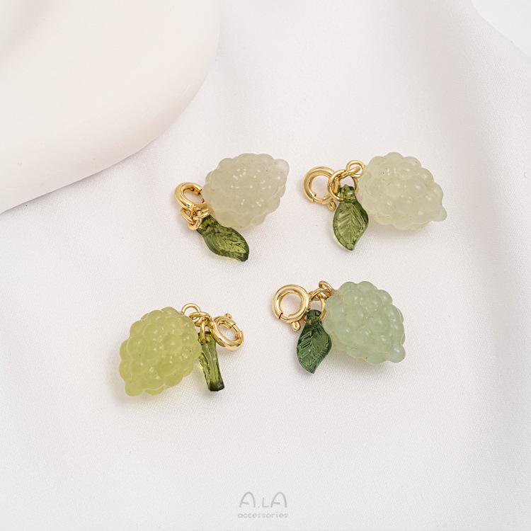 Natural Xiu Jade Carved Fish Tail Cat Head Pendant Bead Charm