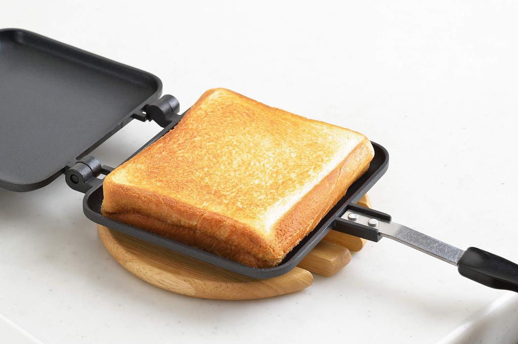 Yoshikawa Hot Sandwich Maker with Gift Wrapping, SJ1681