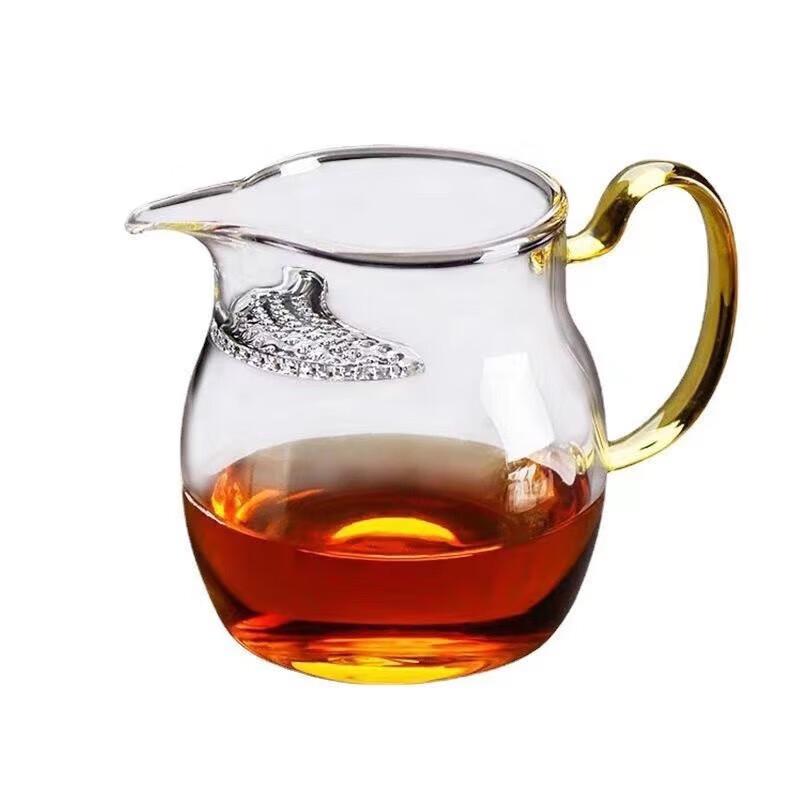 Penguin Crescent Glass Gongdao Teacup