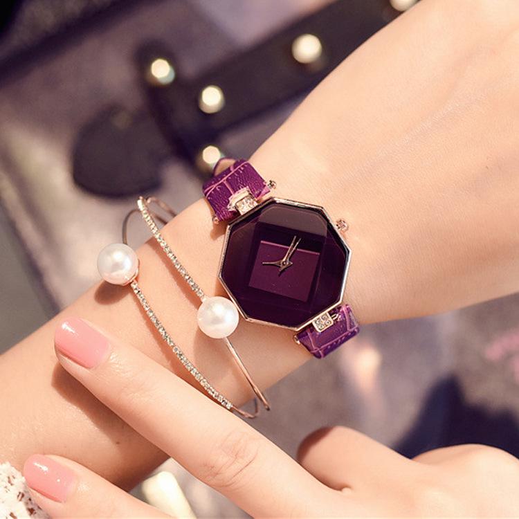 Wechat Business Fashion, Prismatic Rhombus Lens Ladies Rhombus Waterproof Watch 3340