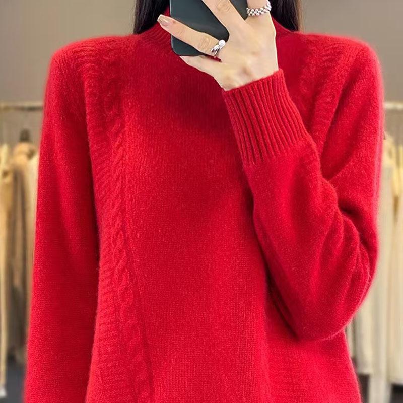 Women's Short Loose Wool Turtleneck Sweater - Solid Color Long Sleeve Knitwear