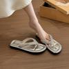 Flip-flops women's 2025 summer new retro French rhinestone comfortable temperament flat bottom mop with skirt beach mop