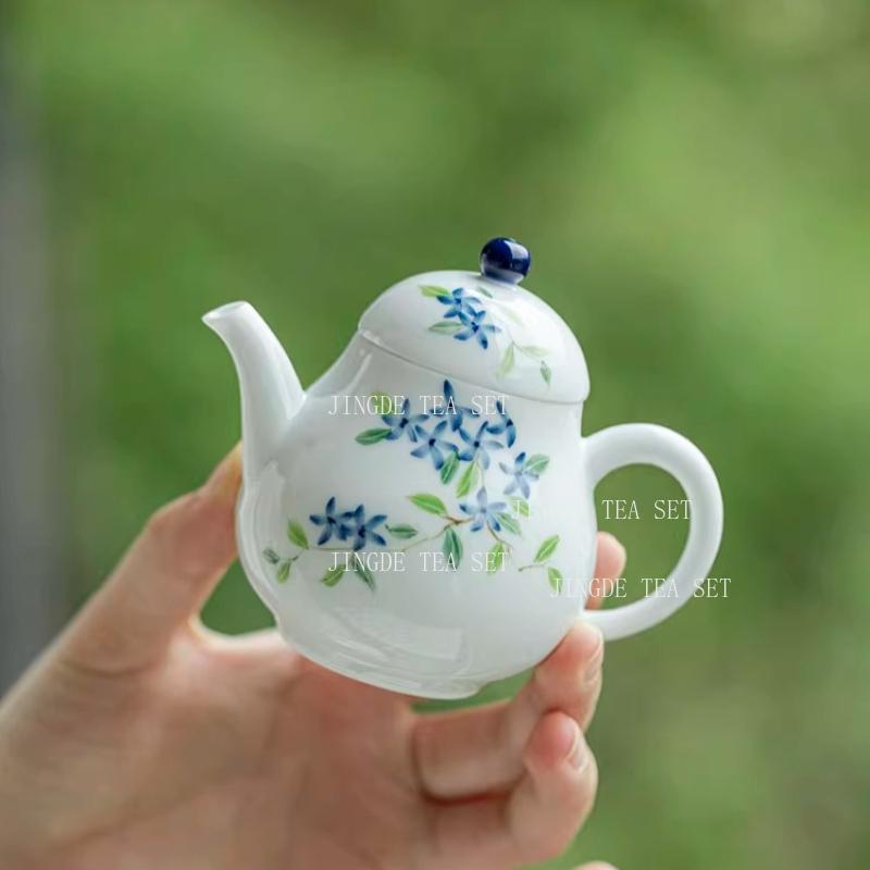 Ceramic Blue Flower Teapot Hand-drawn Kungfu Tea Set Chinese Small Capacity Teapot Hospitality Teapot Ball Hole Filter Teapots