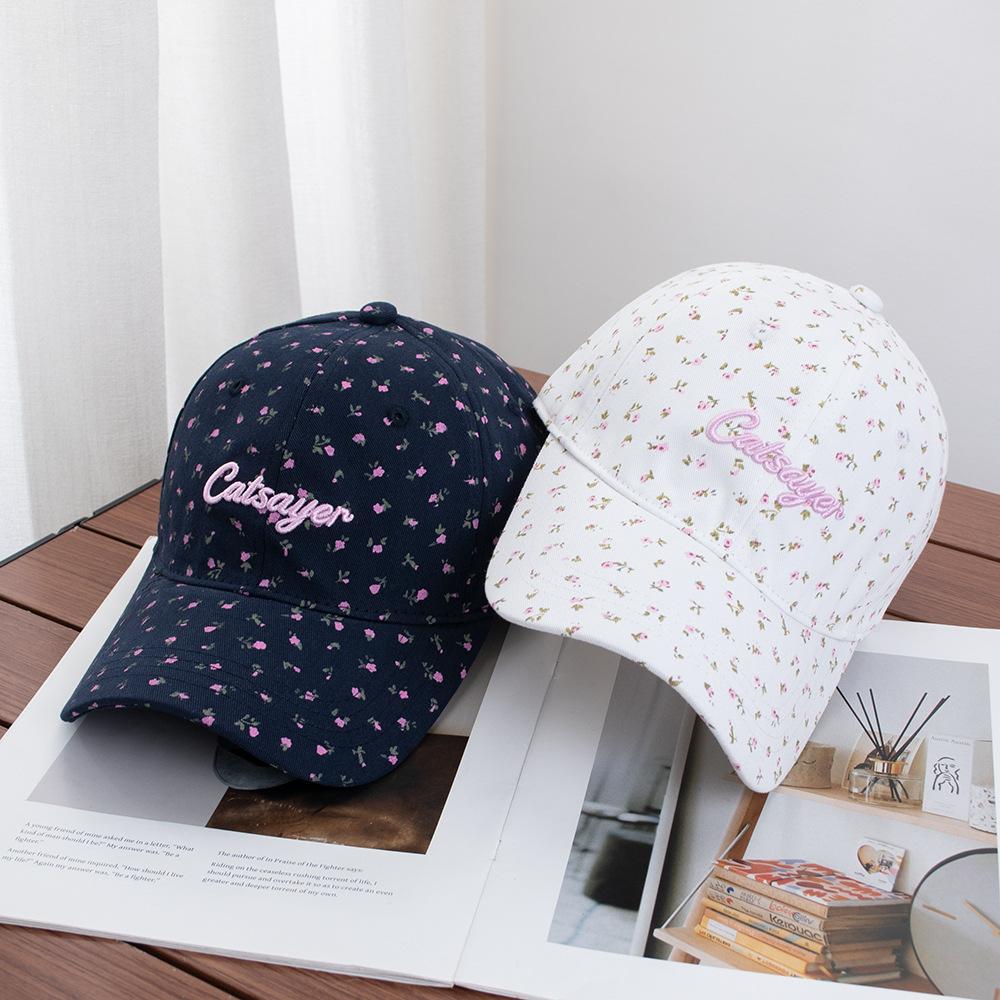 Nische mode kleine florale Buchstaben bestickte Baseballkappe Damen Frühling und Herbst Gesicht klein vielseitige Kappe