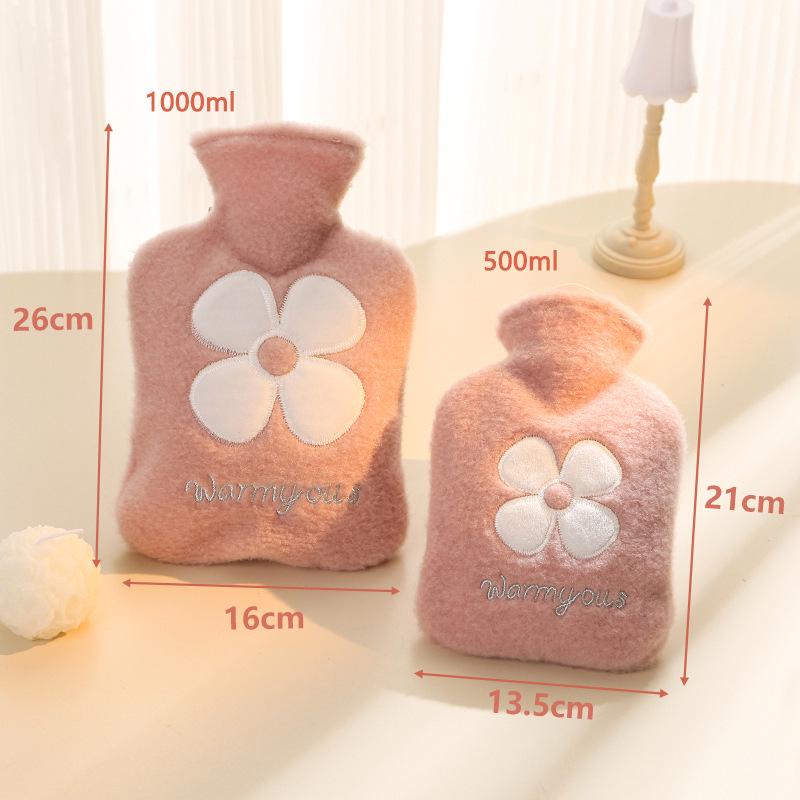 Adorable Portable Hot Water Bottle for Female Students – Small Plush Hand Warmer