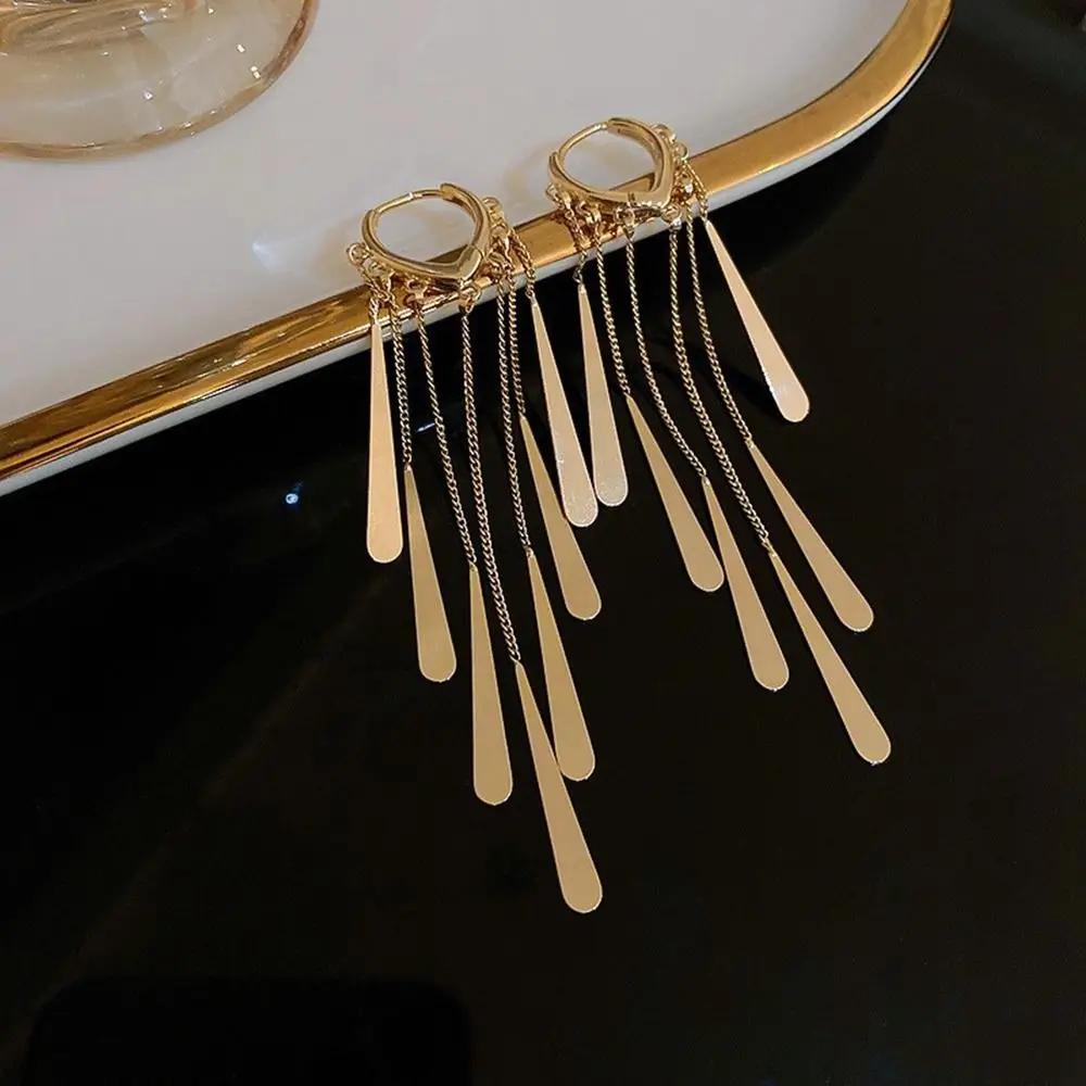 Charm Silver Long Tassel Dangle Earrings Bling Bling Alloy Metal Sequin Earrings Ear Drop Fashion Jewelry Gold Earrings Girl
