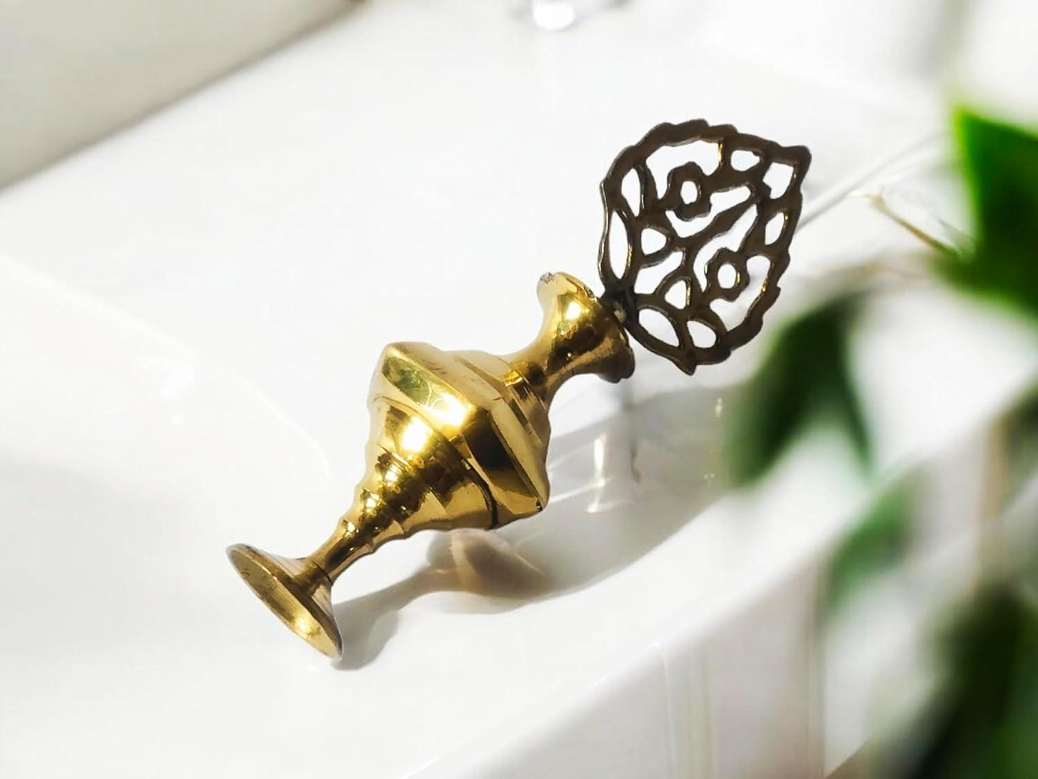 @ Indian Traditional Empty Brass Surmedani For Unisex 50Gm