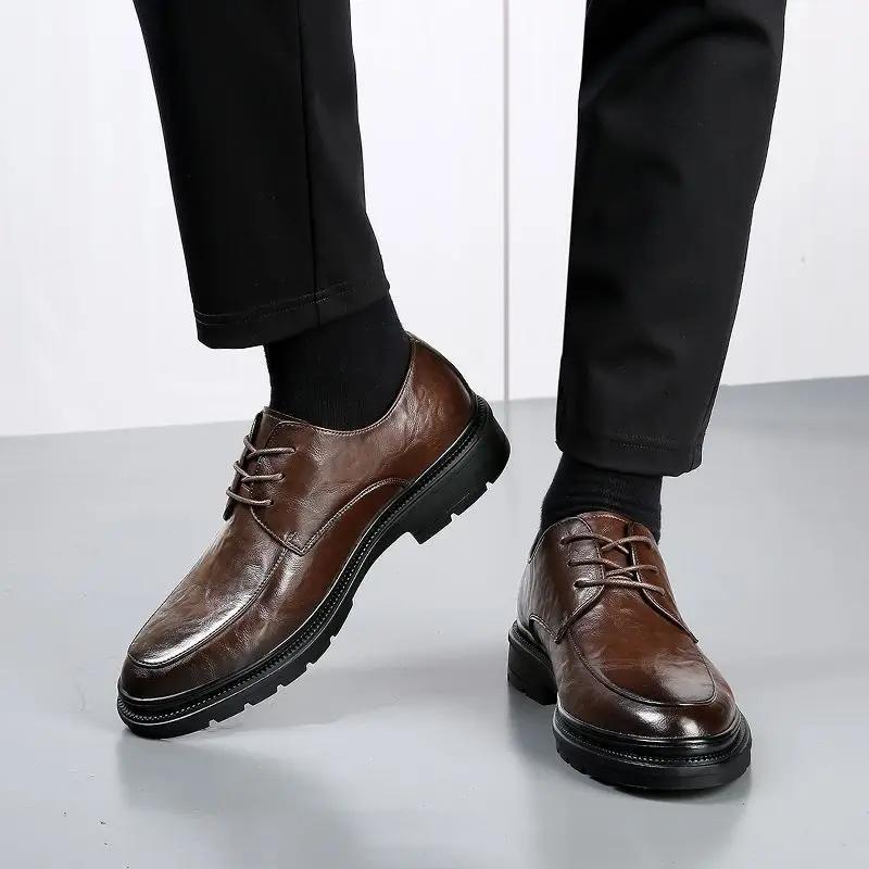 Brown Round Toe Lightweight Men's Leather Shoes Lace Up Classic Original 2025 Size 45 Pu Male Casual Shoe High Quality